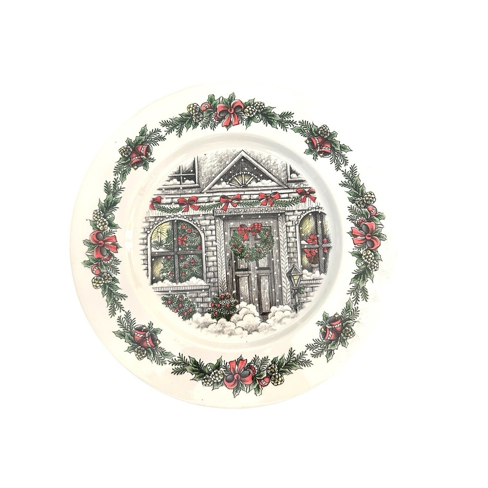 Royal Stafford Christmas Holiday House & Holly Serving Bowl 10.5" England NEW
